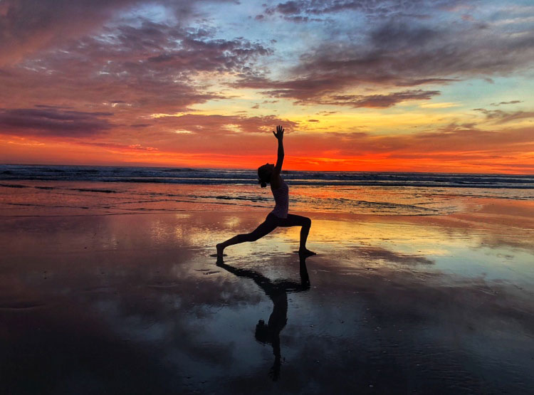 beach-yoga Jen Sprague